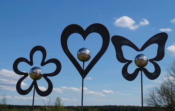 Herz Gartendekoration aus Stahl.