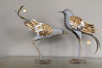 Ptak metalowy jedzący 3D 38 cm