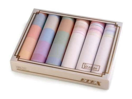 6 chusteczek damskich w białym pudełku